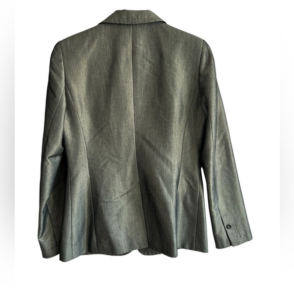 New York & Company Charcoal Gray Blazer • Used • Size: 4 - Picture 3 of 4